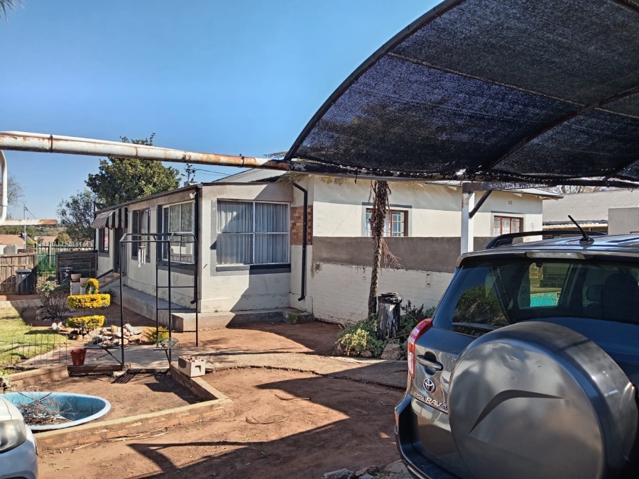 3 Bedroom Property for Sale in Roodepoort North Gauteng