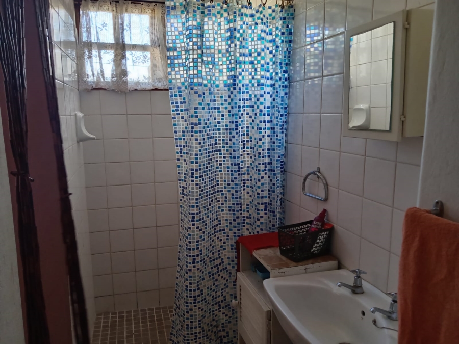 3 Bedroom Property for Sale in Roodepoort North Gauteng