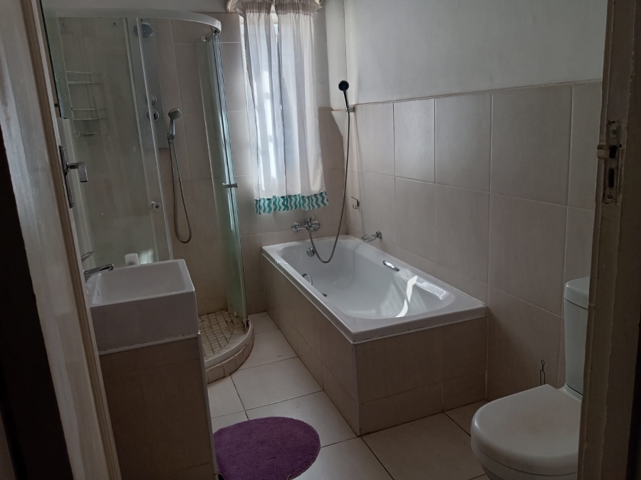 3 Bedroom Property for Sale in Roodepoort North Gauteng