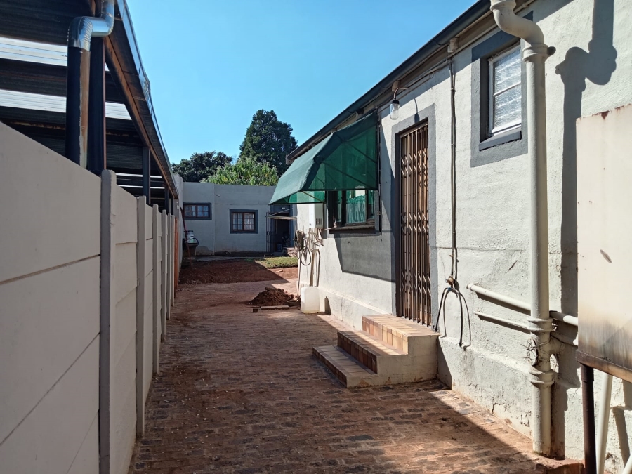 3 Bedroom Property for Sale in Roodepoort North Gauteng