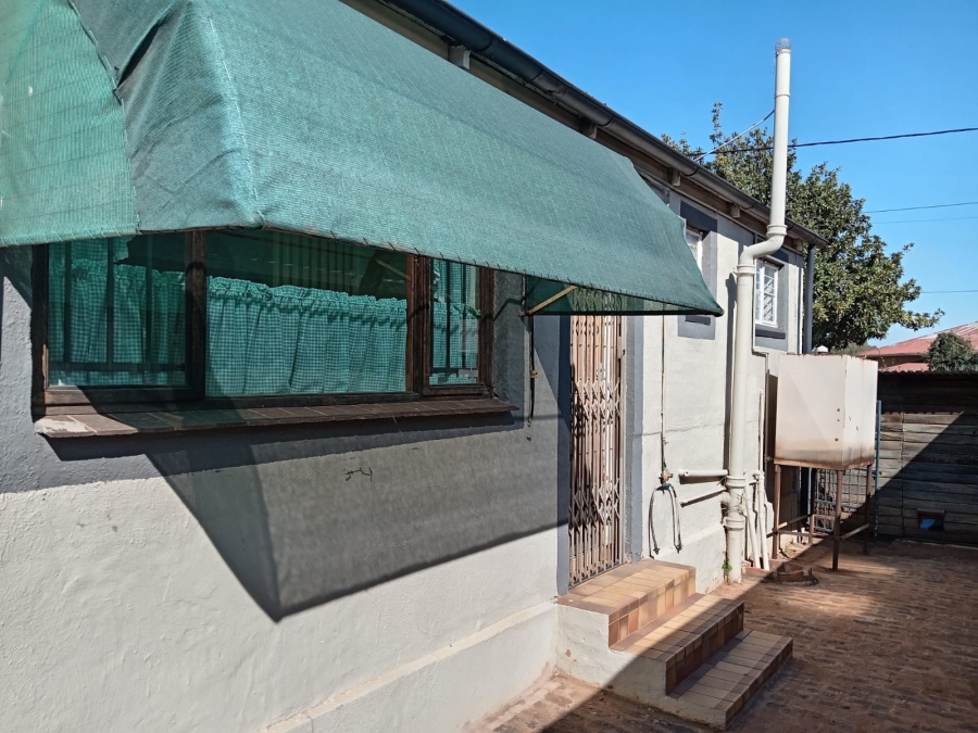 3 Bedroom Property for Sale in Roodepoort North Gauteng