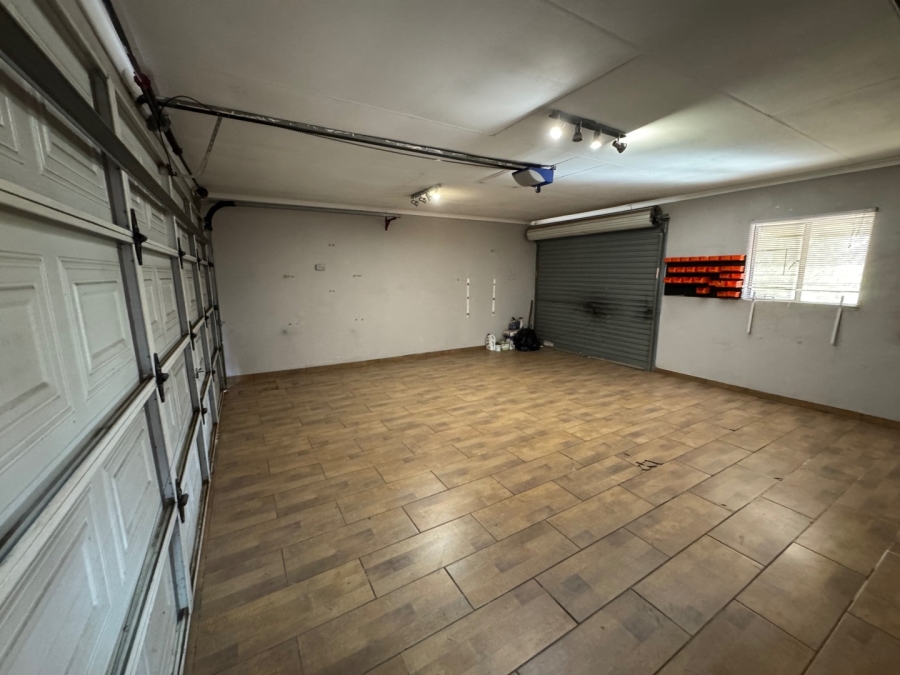 2 Bedroom Property for Sale in Parkrand Gauteng