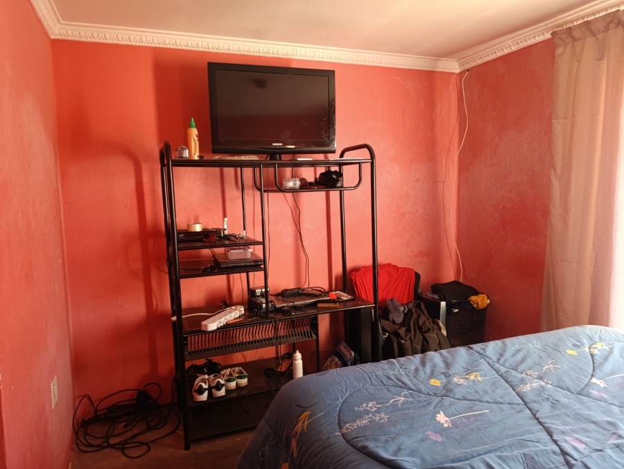 4 Bedroom Property for Sale in Soshanguve FF Gauteng