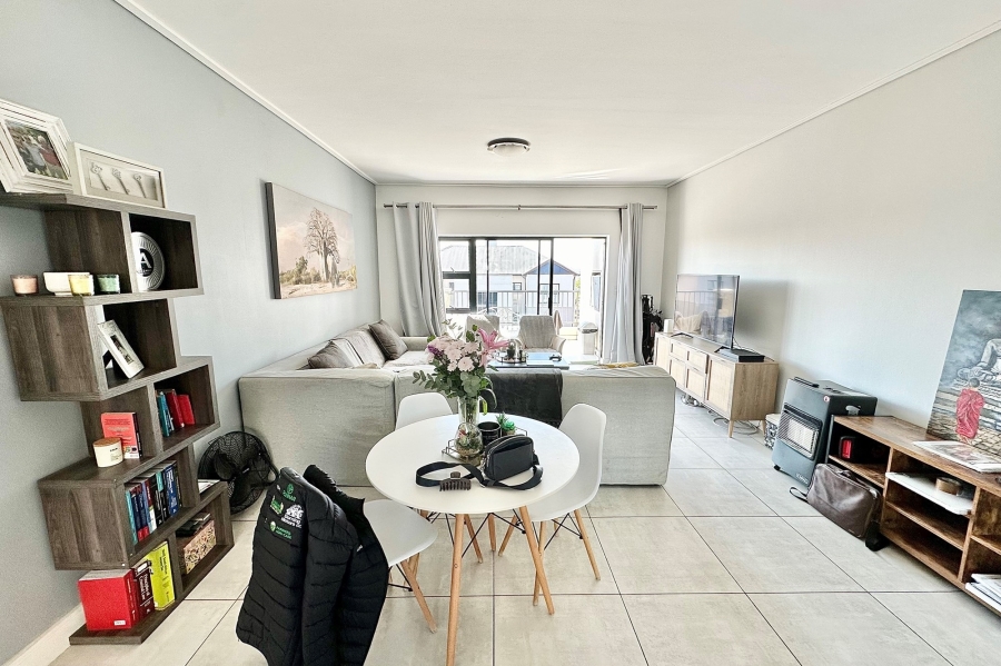 2 Bedroom Property for Sale in The Polofields Gauteng