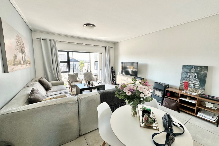 2 Bedroom Property for Sale in The Polofields Gauteng