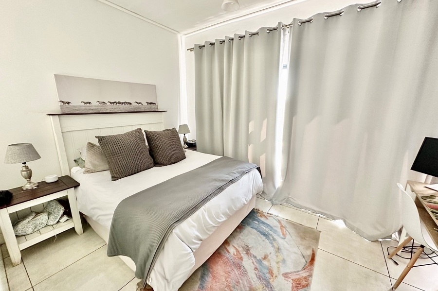 2 Bedroom Property for Sale in The Polofields Gauteng
