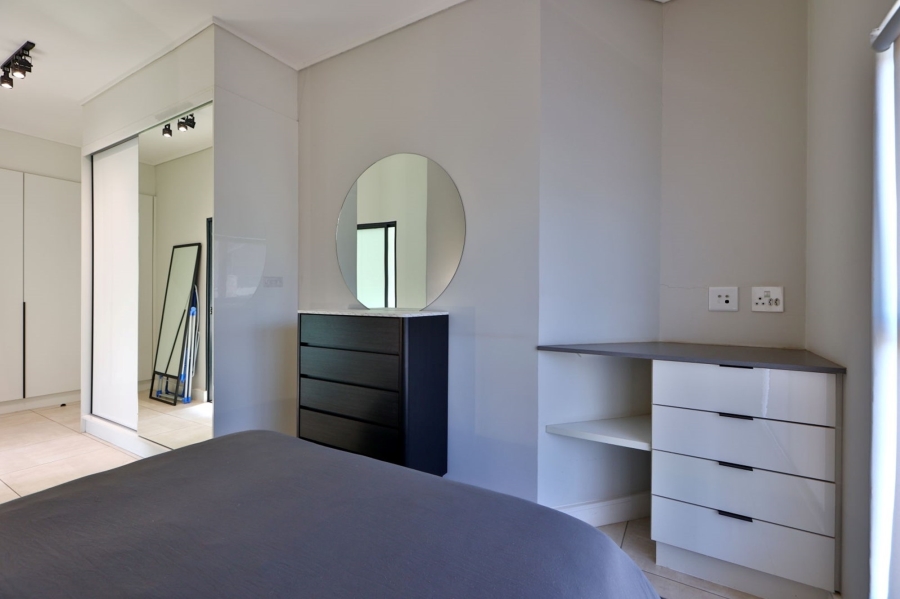 To Let 2 Bedroom Property for Rent in The Polofields Gauteng