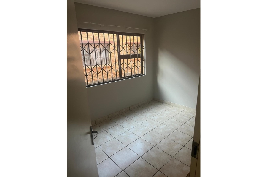 2 Bedroom Property for Sale in Witfield Gauteng