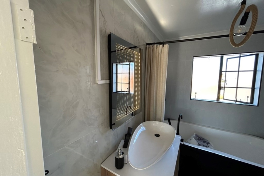 3 Bedroom Property for Sale in Marlands Gauteng