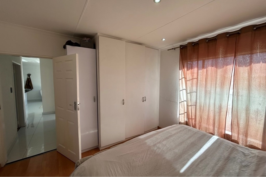 3 Bedroom Property for Sale in Marlands Gauteng