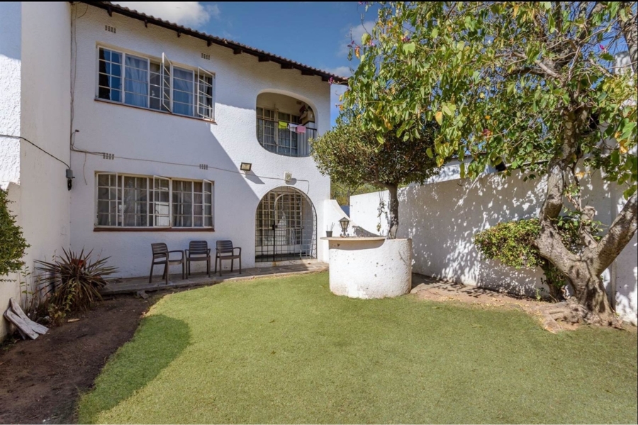 3 Bedroom Property for Sale in Kew Gauteng