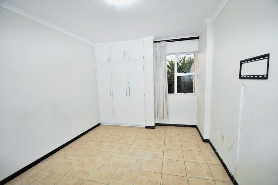 2 Bedroom Property for Sale in Northern Acres Gauteng