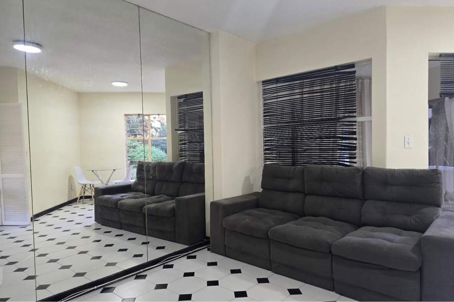 To Let 1 Bedroom Property for Rent in Illovo Gauteng