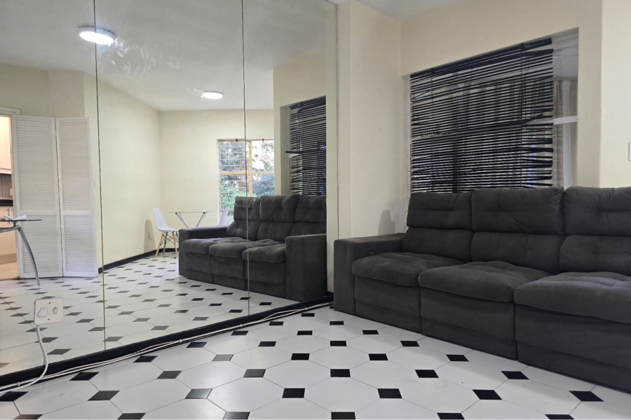 To Let 1 Bedroom Property for Rent in Illovo Gauteng