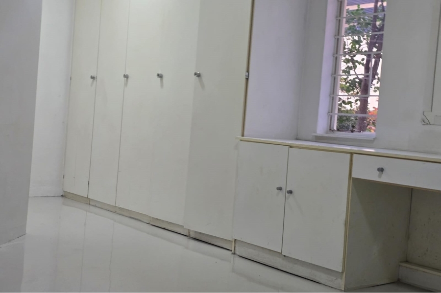 To Let 1 Bedroom Property for Rent in Illovo Gauteng
