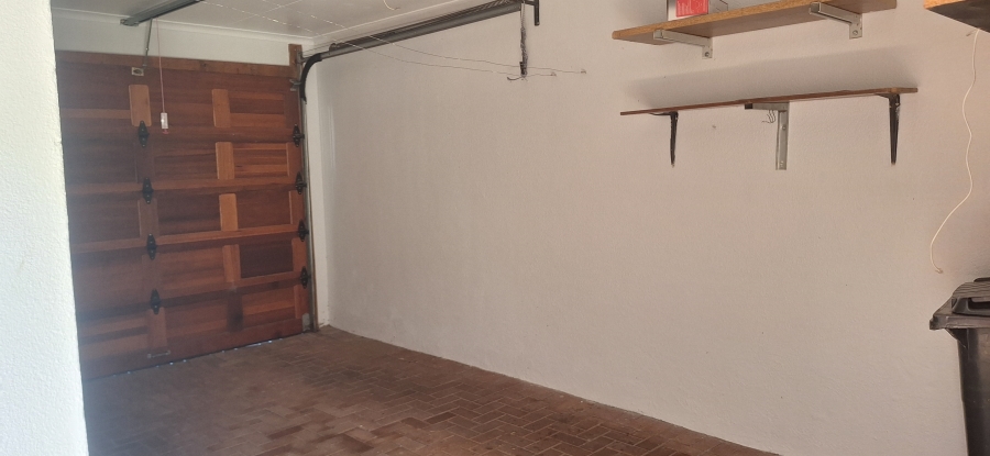 3 Bedroom Property for Sale in Kenmare Gauteng