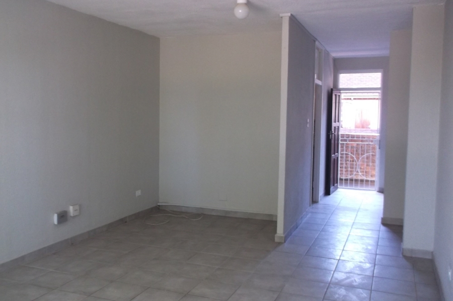 To Let 2 Bedroom Property for Rent in Impala Park Gauteng