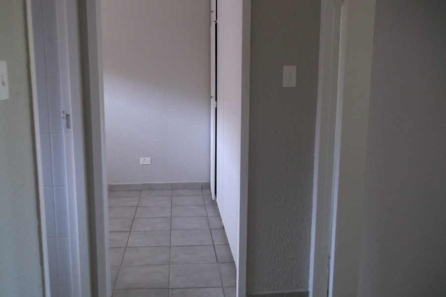 To Let 2 Bedroom Property for Rent in Impala Park Gauteng