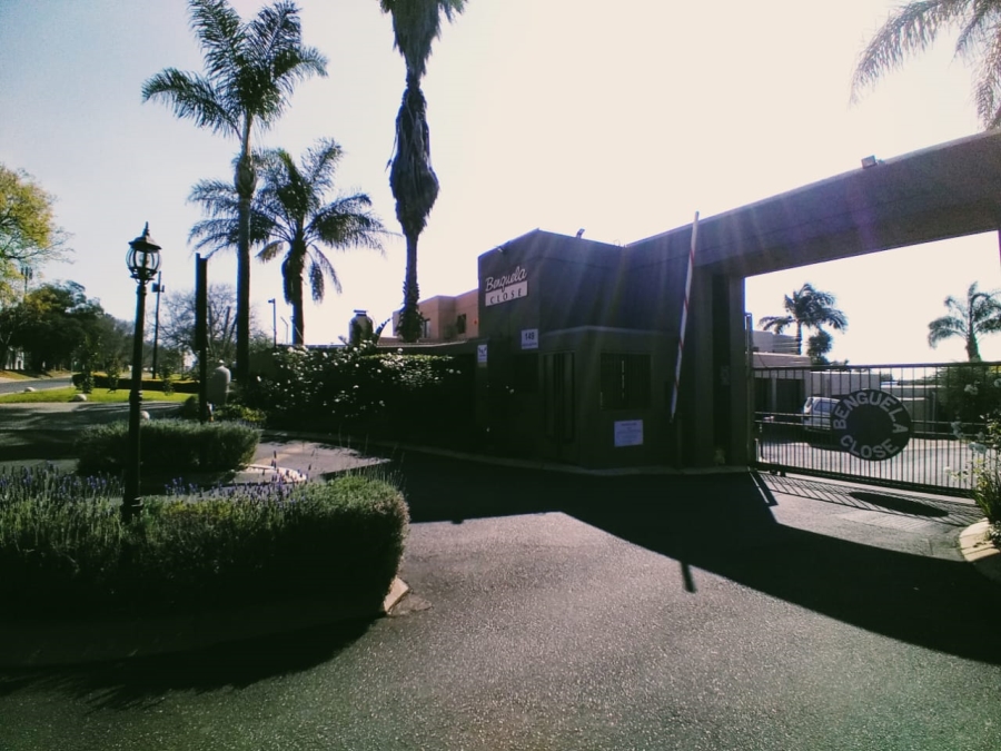 To Let 0 Bedroom Property for Rent in Randpark Ridge Gauteng