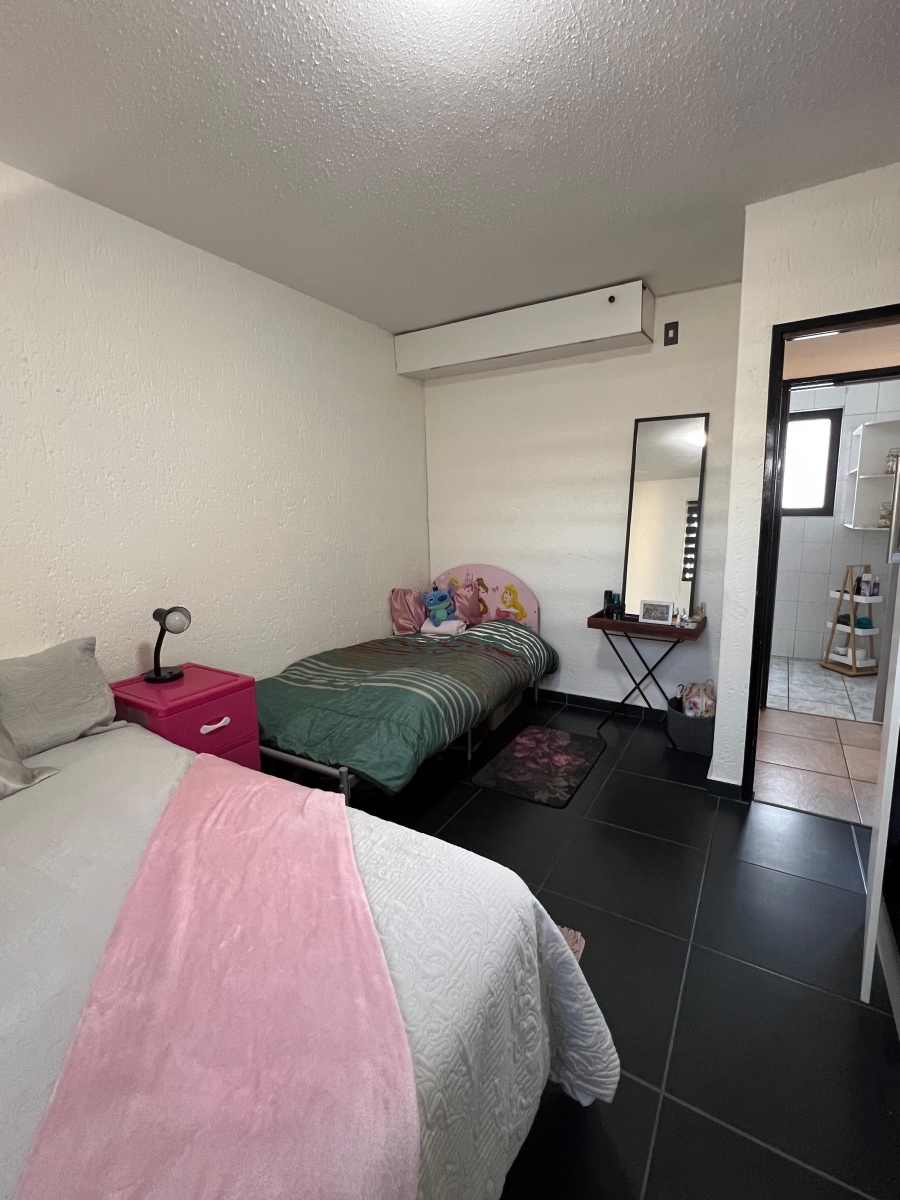 To Let 1 Bedroom Property for Rent in New Market Park Gauteng