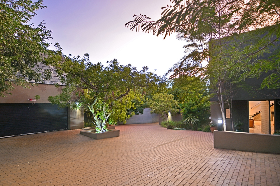4 Bedroom Property for Sale in Bryanston Gauteng