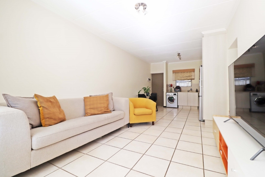 2 Bedroom Property for Sale in Bryanston Gauteng