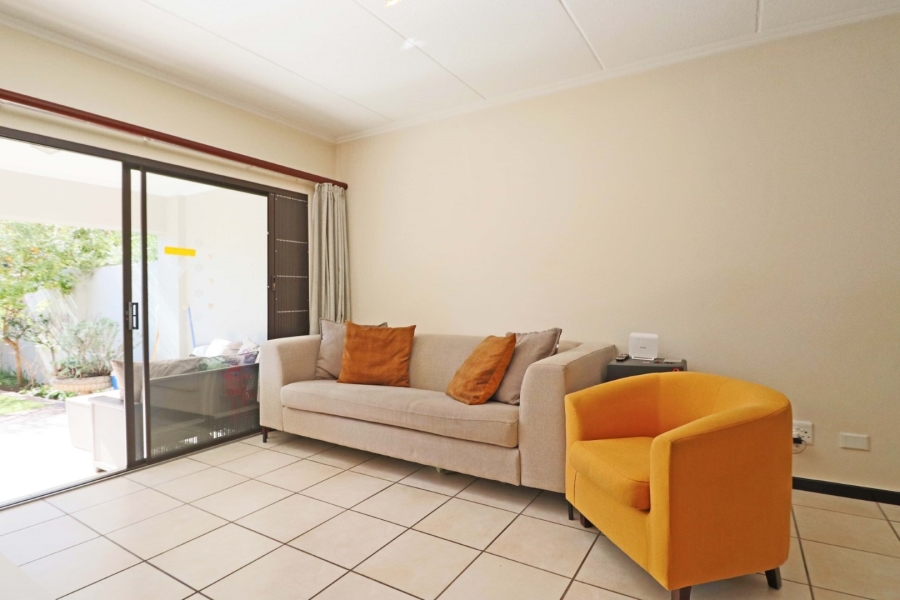2 Bedroom Property for Sale in Bryanston Gauteng