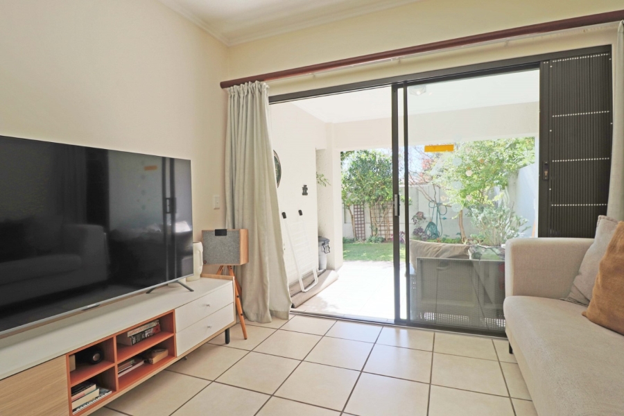 2 Bedroom Property for Sale in Bryanston Gauteng