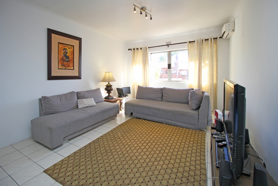 2 Bedroom Property for Sale in Buccleuch Gauteng