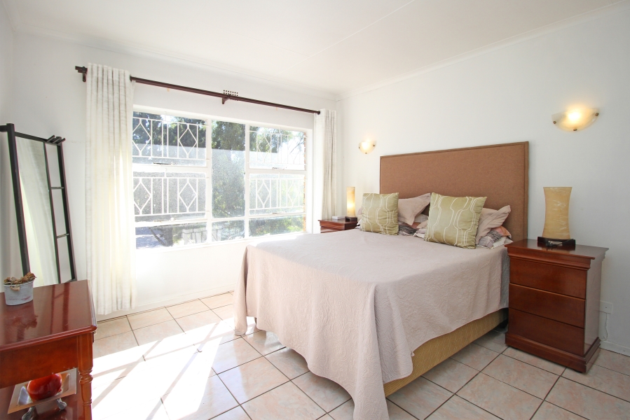 2 Bedroom Property for Sale in Buccleuch Gauteng