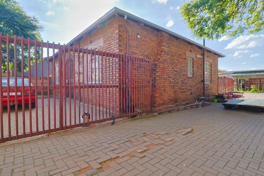 4 Bedroom Property for Sale in Turffontein Gauteng