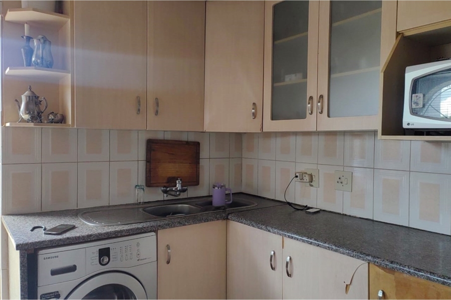 3 Bedroom Property for Sale in Lenasia South Gauteng