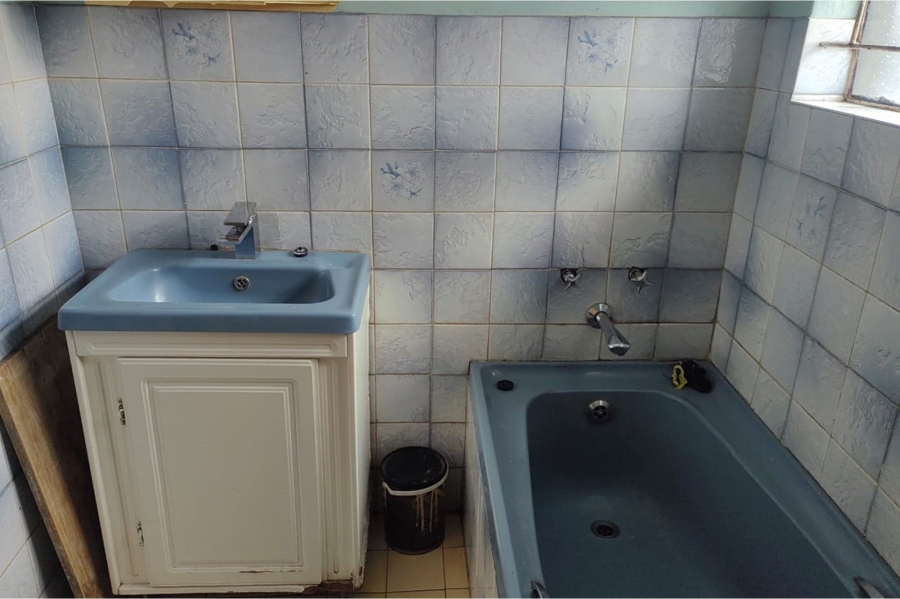 3 Bedroom Property for Sale in Lenasia South Gauteng