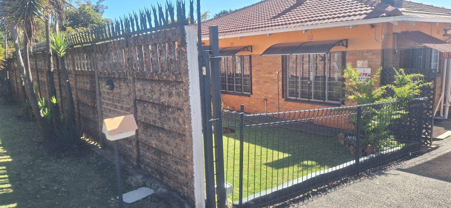 3 Bedroom Property for Sale in Wentworth Park Gauteng