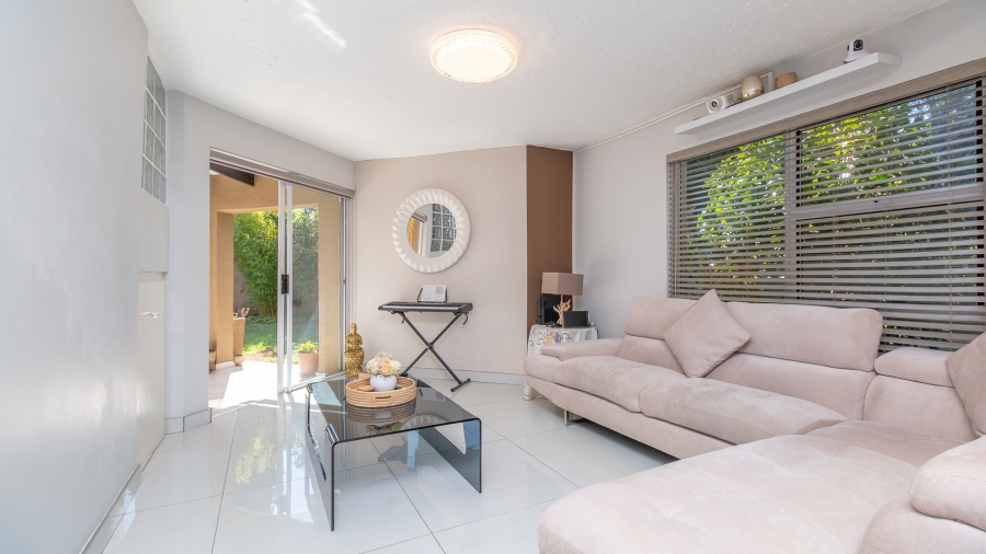 3 Bedroom Property for Sale in Douglasdale Gauteng