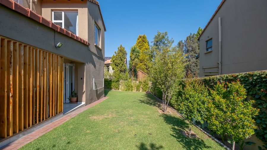 3 Bedroom Property for Sale in Douglasdale Gauteng