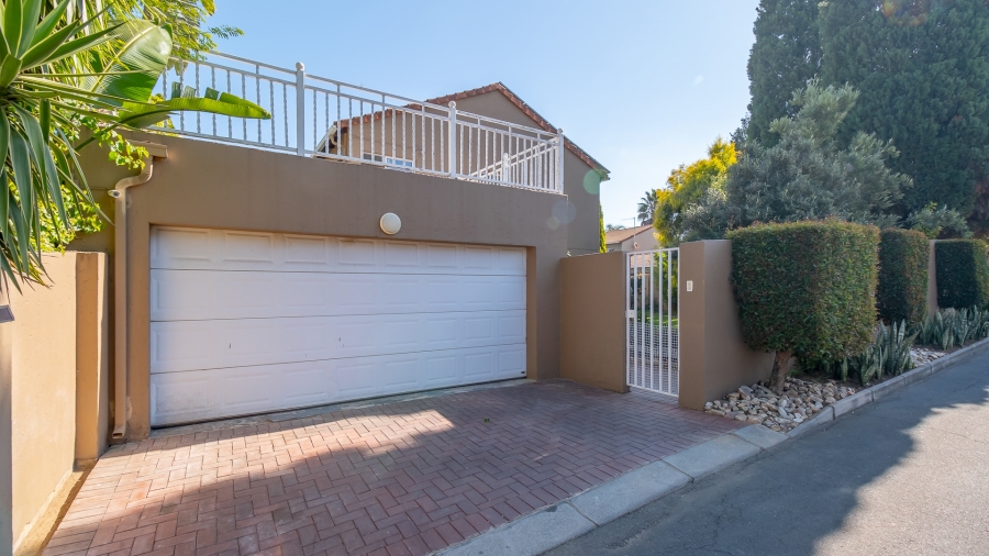 3 Bedroom Property for Sale in Douglasdale Gauteng