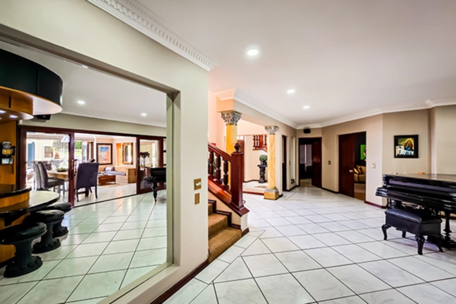 5 Bedroom Property for Sale in Kyalami Estates Gauteng