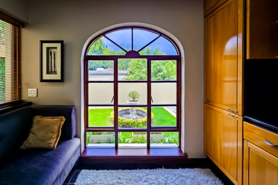 5 Bedroom Property for Sale in Kyalami Estates Gauteng
