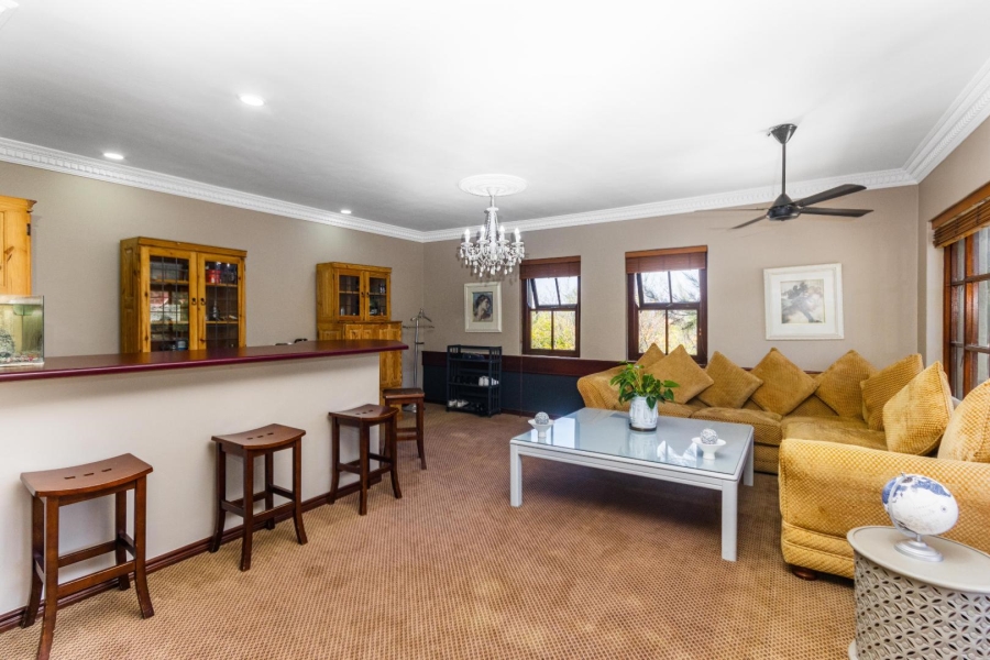5 Bedroom Property for Sale in Kyalami Estates Gauteng