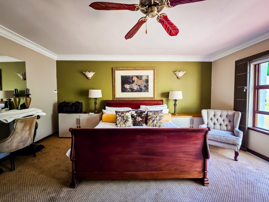 5 Bedroom Property for Sale in Kyalami Estates Gauteng