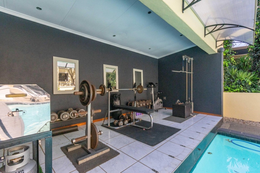 5 Bedroom Property for Sale in Kyalami Estates Gauteng