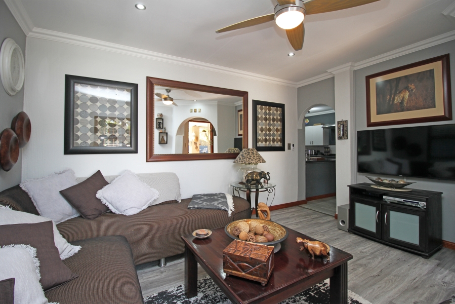 3 Bedroom Property for Sale in Allens Nek Gauteng