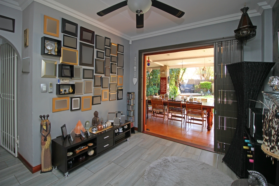 3 Bedroom Property for Sale in Allens Nek Gauteng