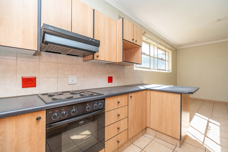 1 Bedroom Property for Sale in Northcliff Gauteng
