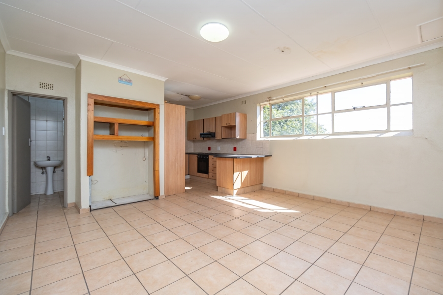 1 Bedroom Property for Sale in Northcliff Gauteng