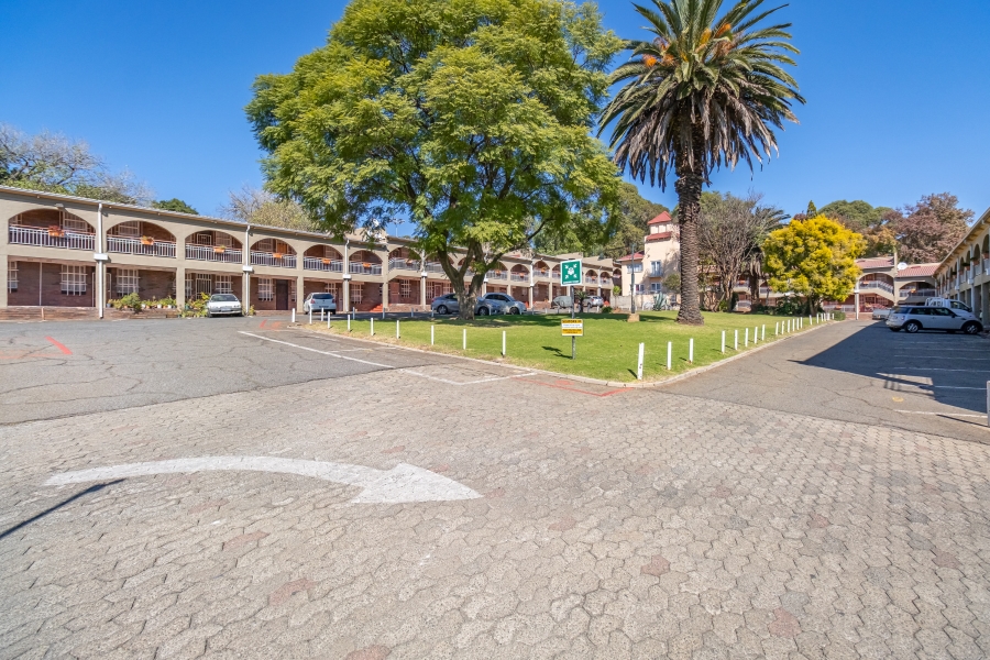 1 Bedroom Property for Sale in Northcliff Gauteng
