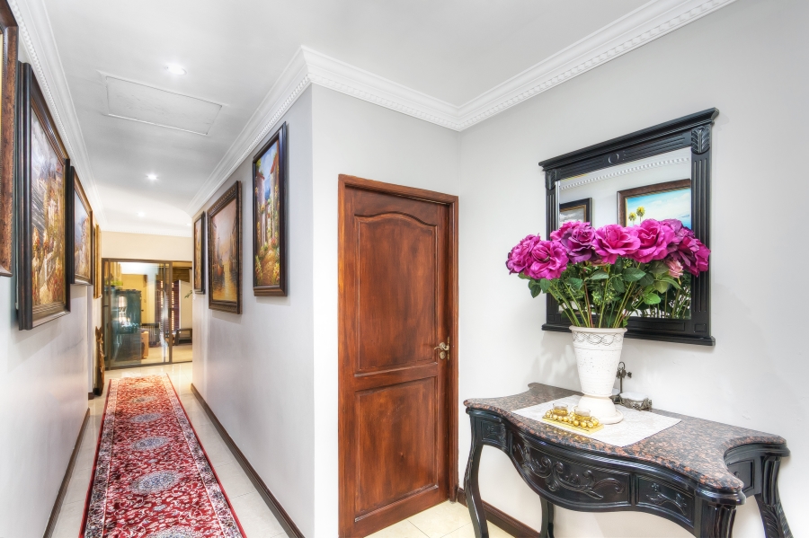 5 Bedroom Property for Sale in Kyalami Glen Estate Gauteng