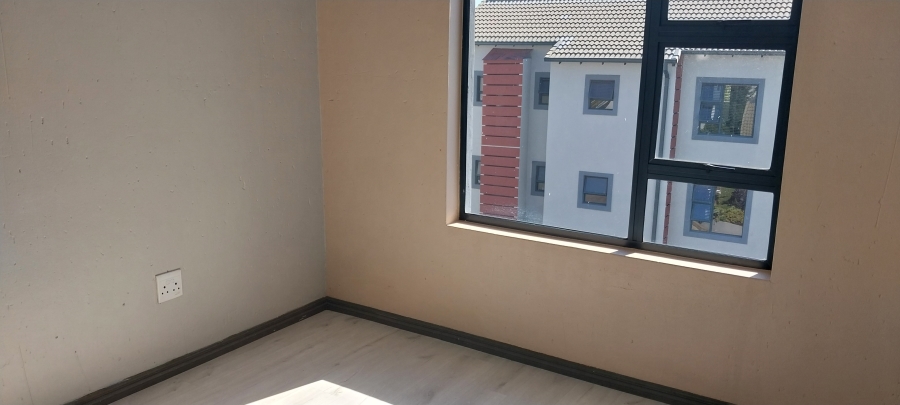 To Let 2 Bedroom Property for Rent in Honeydew Gauteng