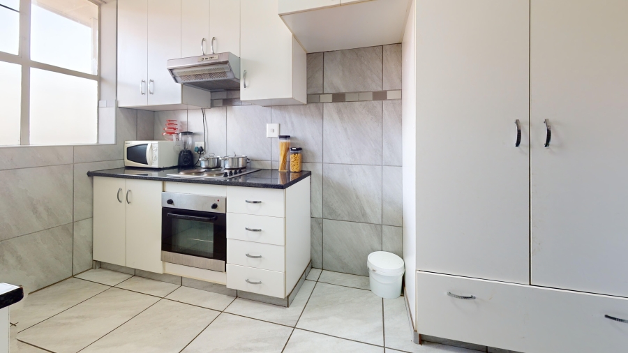 2 Bedroom Property for Sale in Denlee Gauteng